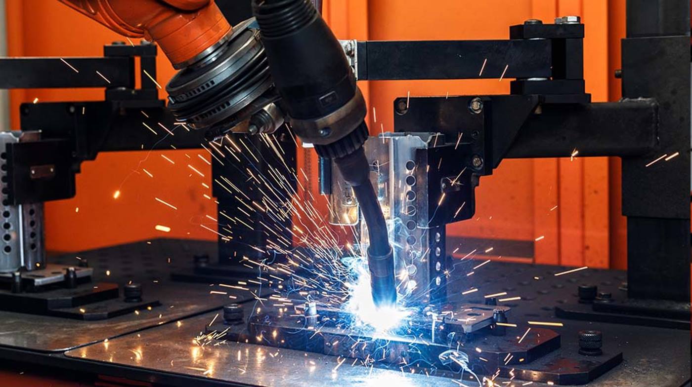 Welding in action at Verzinkerei Sulz 