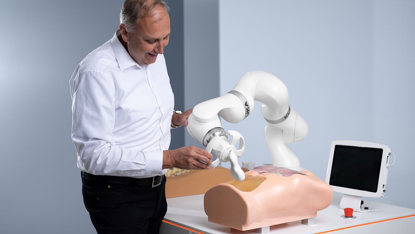 LBR Med feature cell for spine surgery